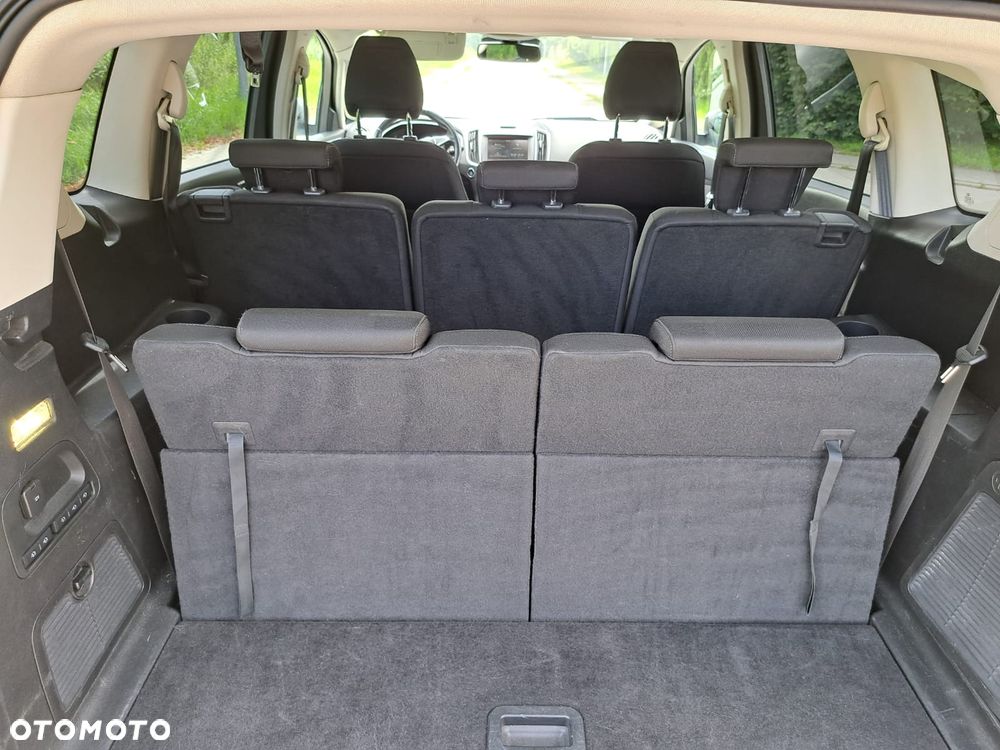 Ford S-Max 2.0 TDCi Titanium PowerShift - 9