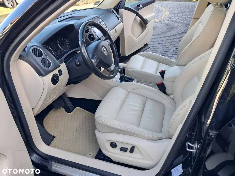 Volkswagen Tiguan - 18