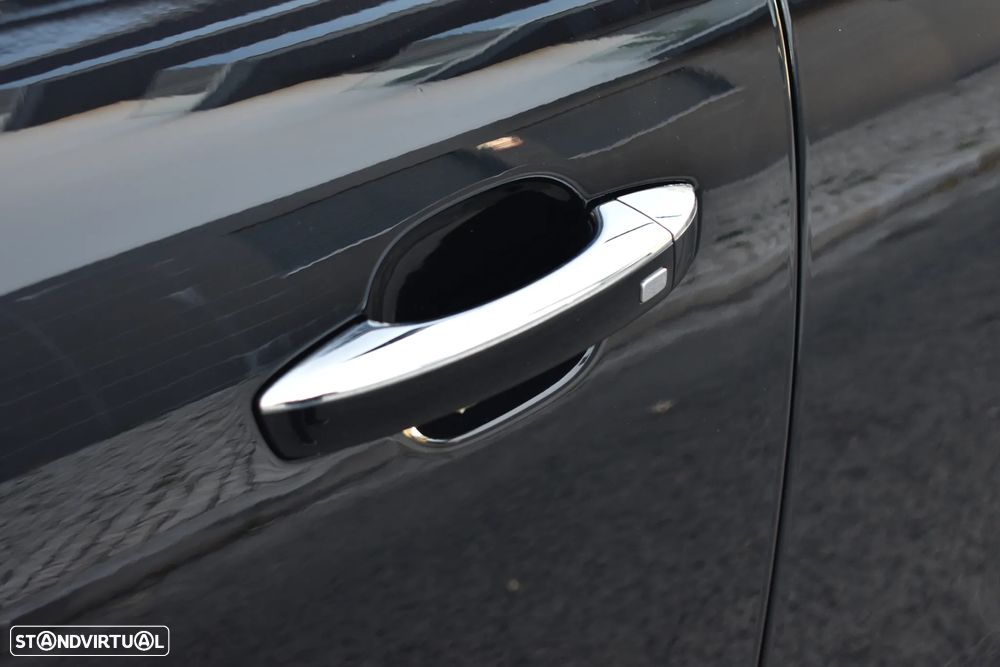 MG EHS 1.5 T-GDI Plug-in Hybrid Luxury - 17