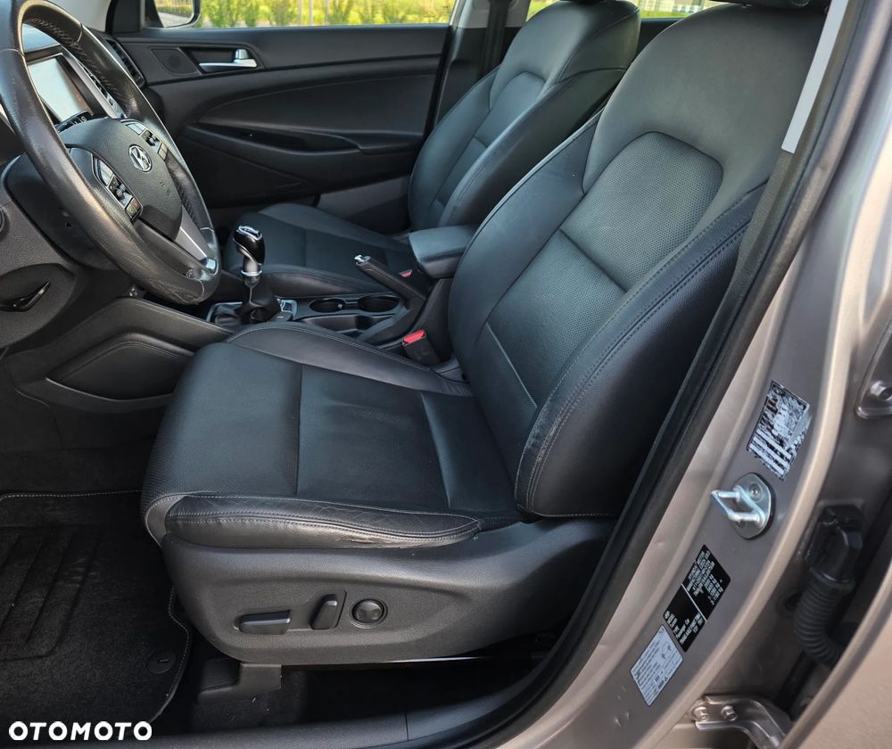 Hyundai Tucson blue 1.7 CRDi 2WD Passion Plus - 11