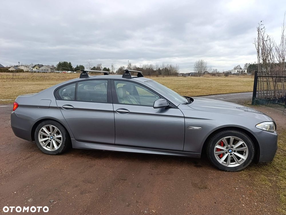 BMW Seria 5 525d - 1
