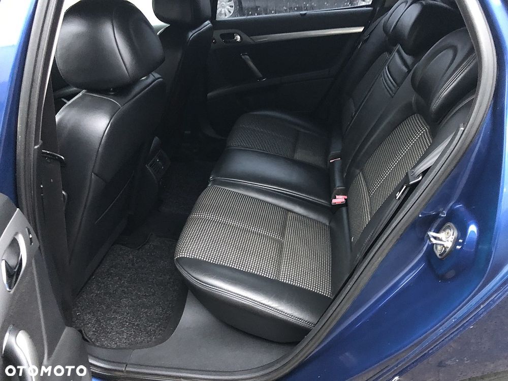 Peugeot 407 2.0 HDI Platinum - 11