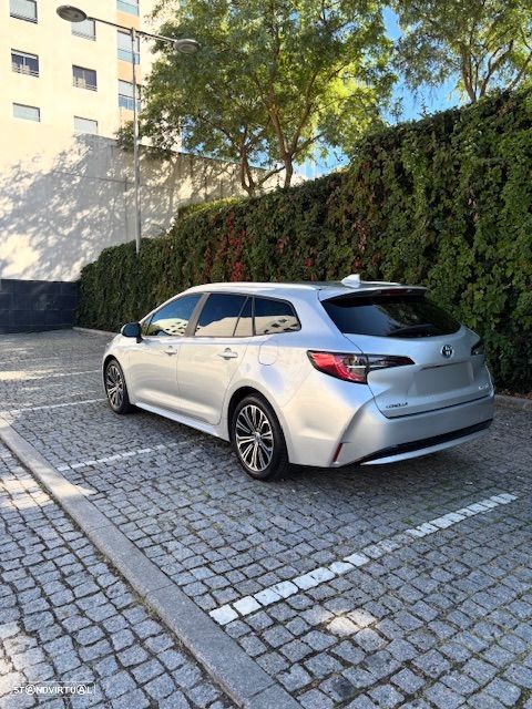 Toyota Corolla Touring Sports 1.8 Hybrid Comfort+P.Sport - 5