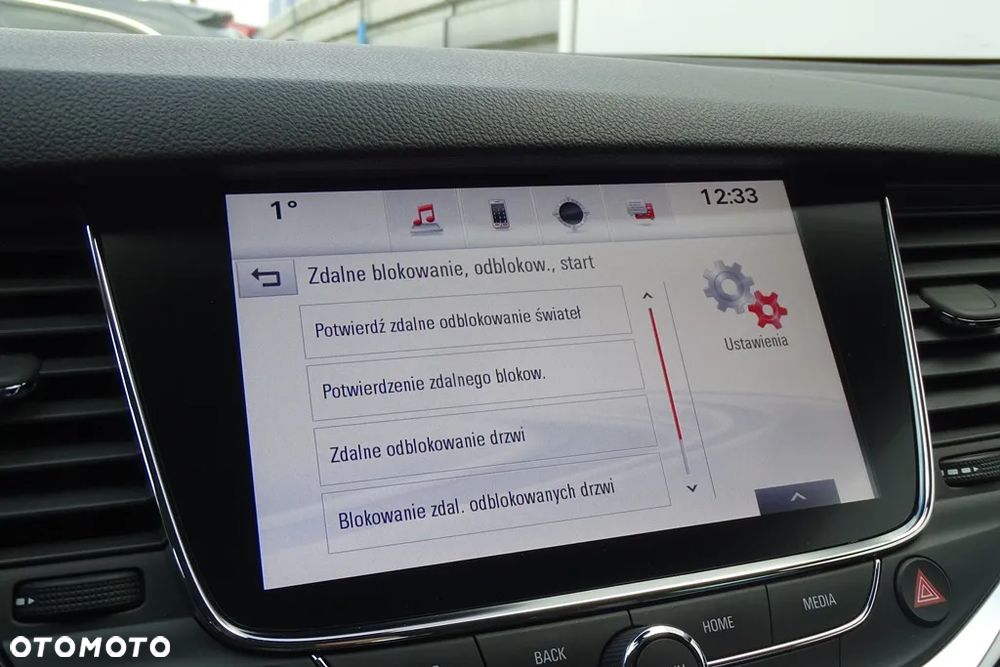 Opel Astra 1.4 Turbo Sports Tourer Innovation - 38