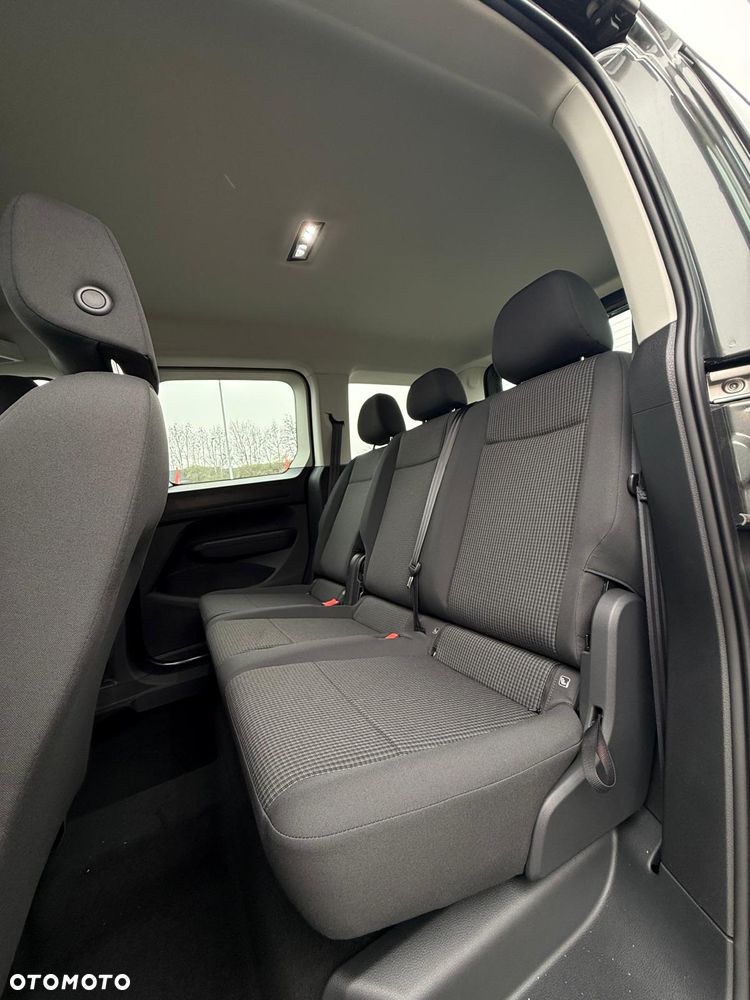 Volkswagen Caddy 2.0 TDI 4Motion - 29