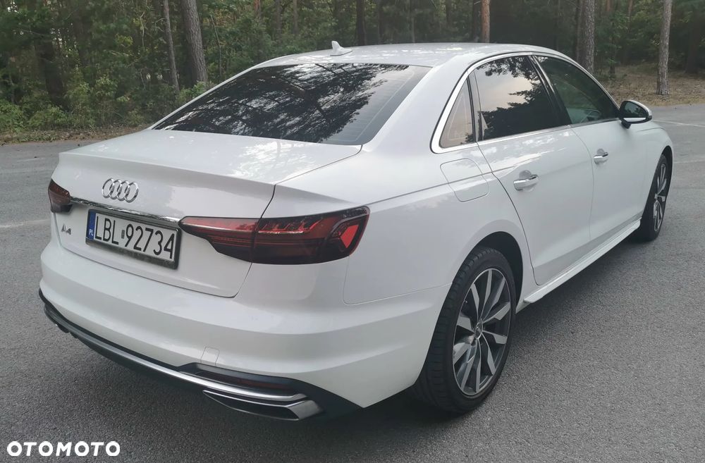 Audi A4 Limousine 40 TFSI S tronic S line - 31