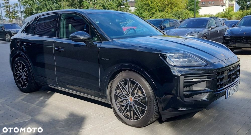 Porsche Cayenne E-Hybrid - 10
