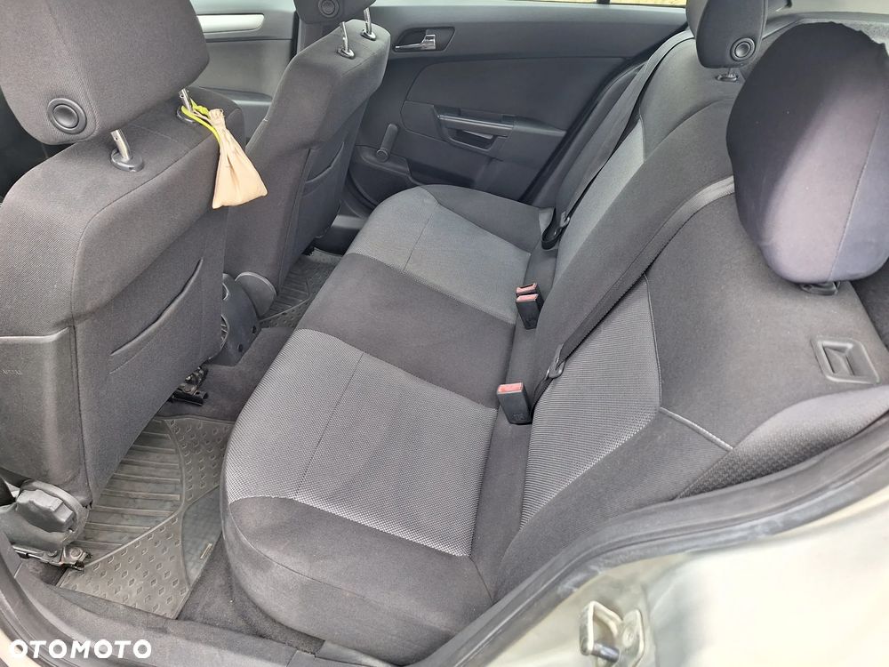 Opel Astra 1.4 Cosmo - 11