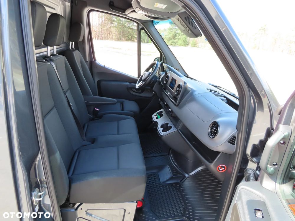 Mercedes-Benz Sprinter 4x4 319 CDI V6 3.0 CDI 190 KM Automat 7G-Tronic Chłodnia -30*C Agregat Chłodniczy Rozstaw Osi 3665 mm Ładowność 1067 Kg WZMACNIANY Przebieg 10 Tys Km Jedyny Taki UNIKAT Stan NOWY Jak Z Fabryki POLECAM - 32