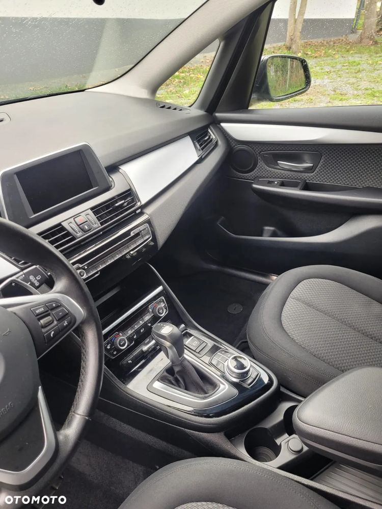 BMW Seria 2 218d Active Tourer M Sport - 21