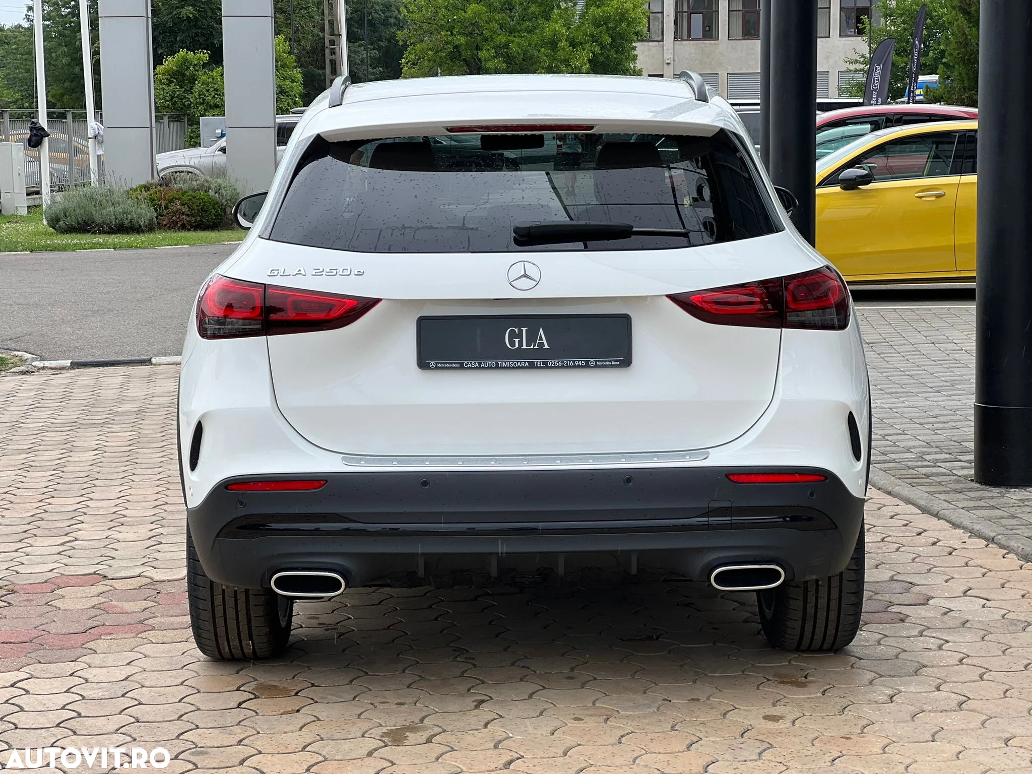 Mercedes-Benz GLA 250 e - 6
