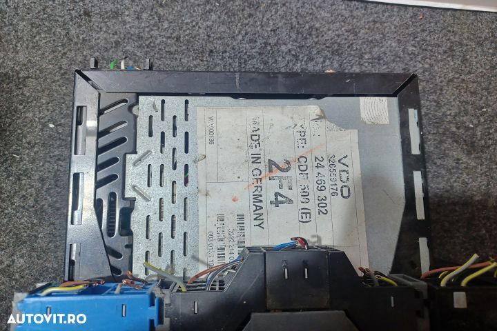 Radio cd 326559176 24469302 Opel Vectra B [1995 - 1999] Sedan 4-usi 1 - 2