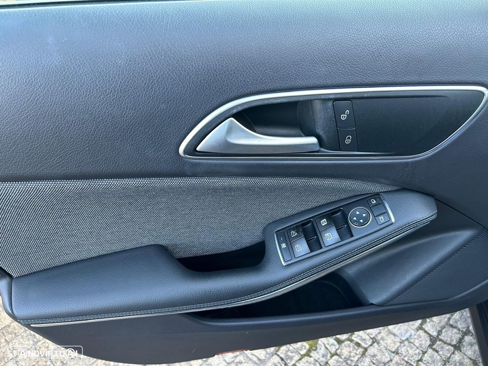 Mercedes-Benz GLA 180 CDi Urban - 15