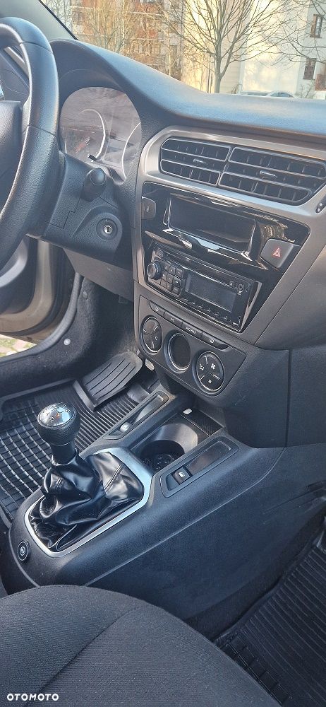 Citroën C-Elysée 1.6 VTi Exclusive - 3