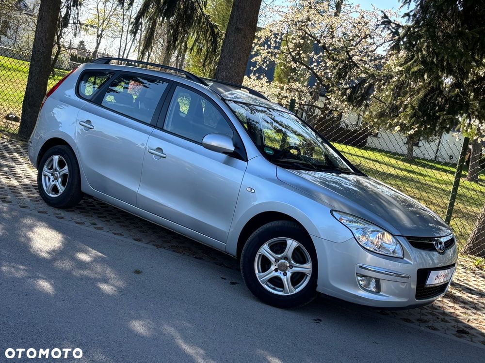 Hyundai i30 1.6 Comfort - 9