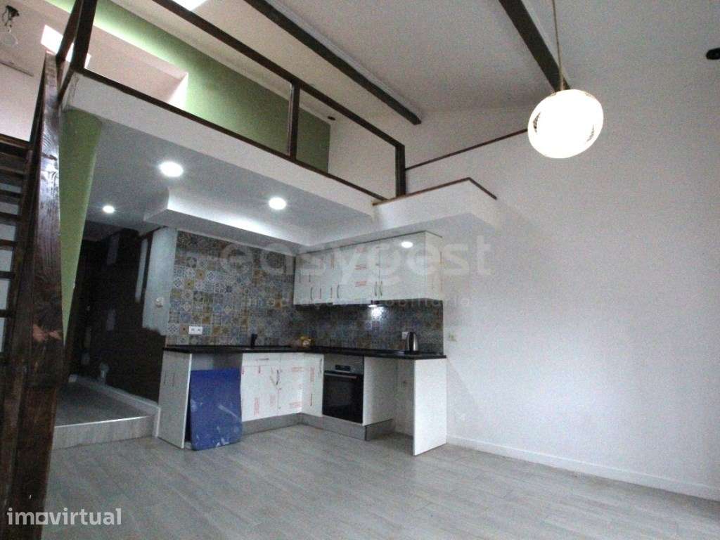 Moradia T2 em Mezanine em Alguber - Grande imagem: 2/20