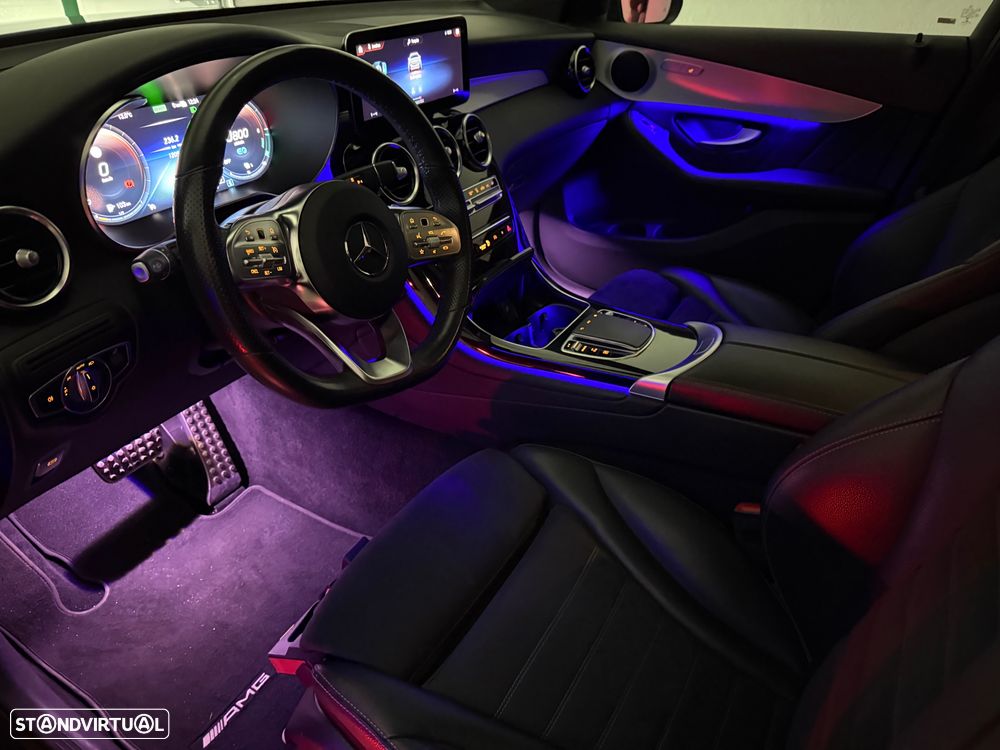 Mercedes-Benz GLC 300 de 4Matic 9G-TRONIC AMG Line Plus - 38