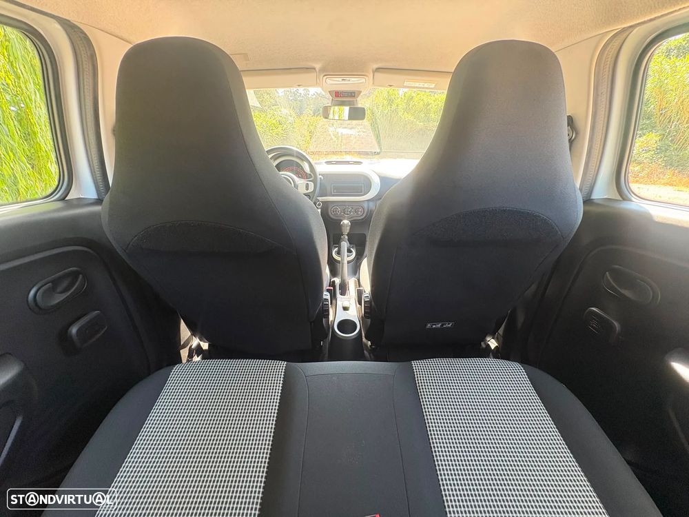 Renault Twingo SCe 70 Liberty - 32