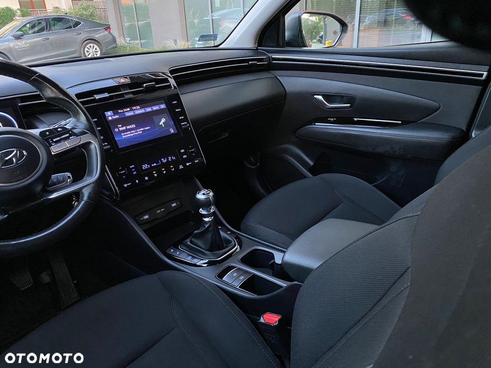 Hyundai Tucson 1.6 T-GDi Executive 2WD - 27