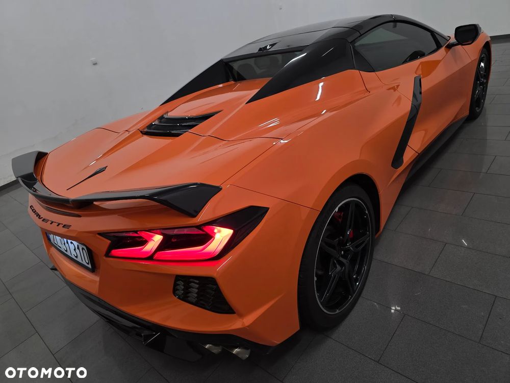 Chevrolet Corvette - 36
