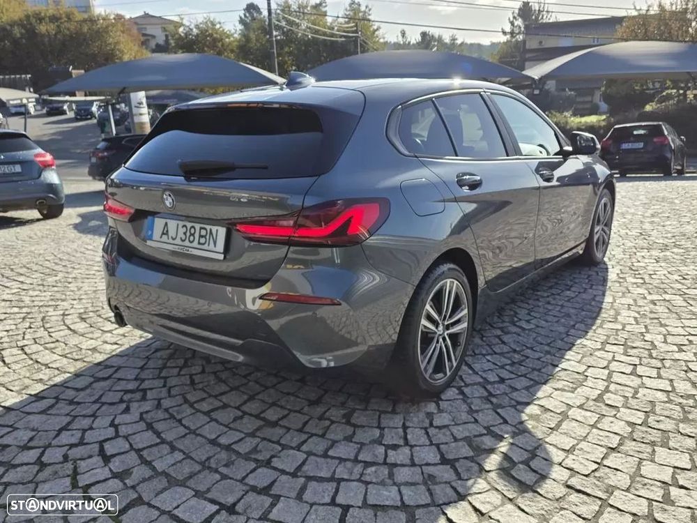 BMW 116 i Line Sport - 13