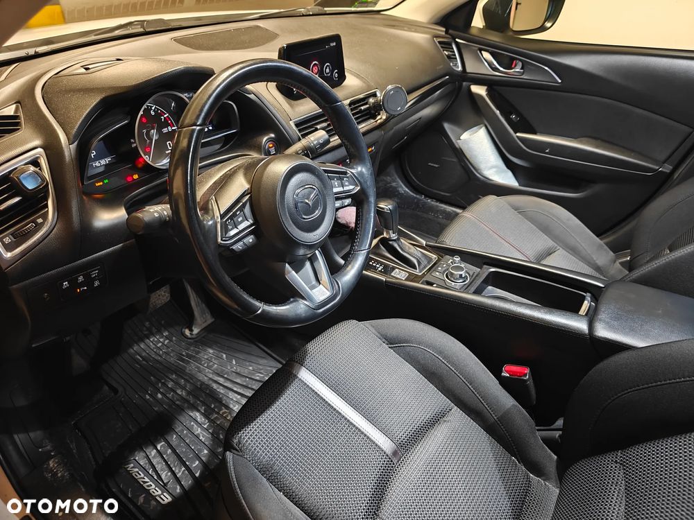 Mazda 3 - 13