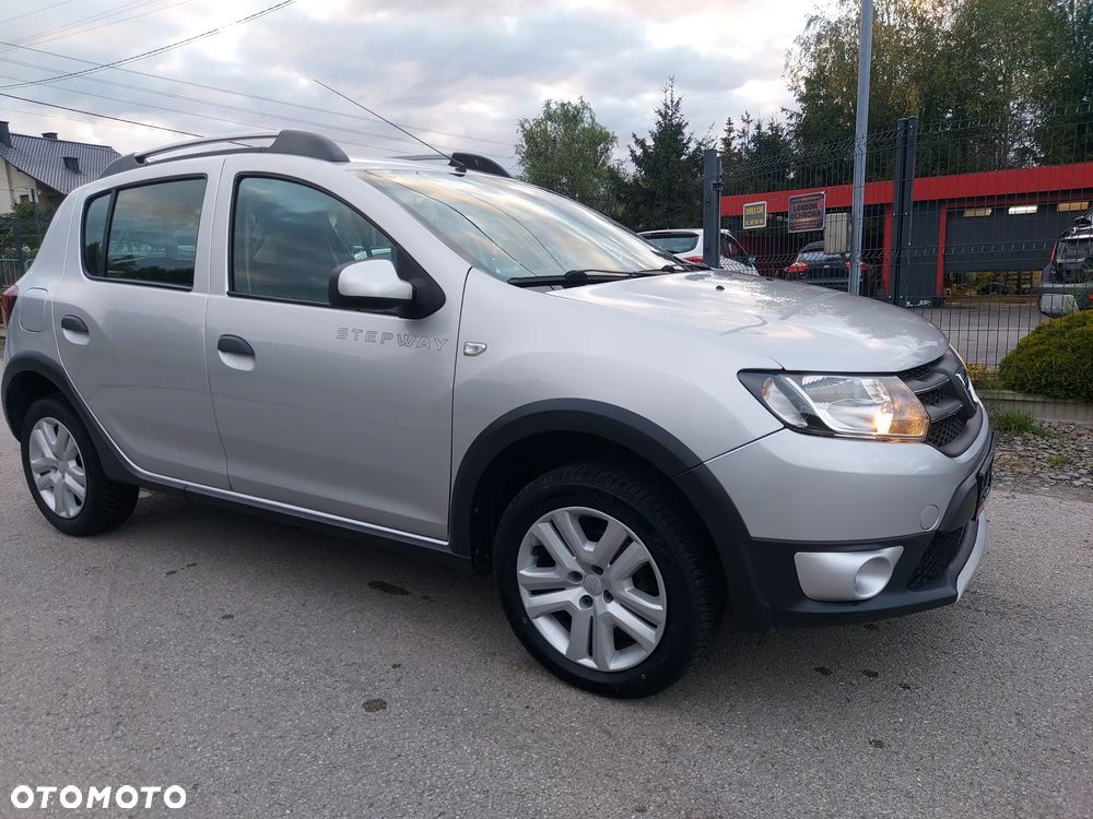 Dacia Sandero Stepway TCe 90 Prestige - 13