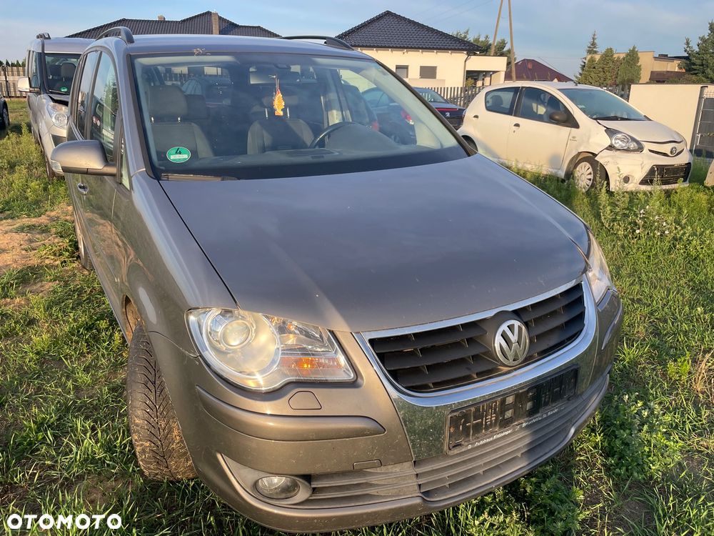 Volkswagen Touran 1.4 TSI Goal - 2