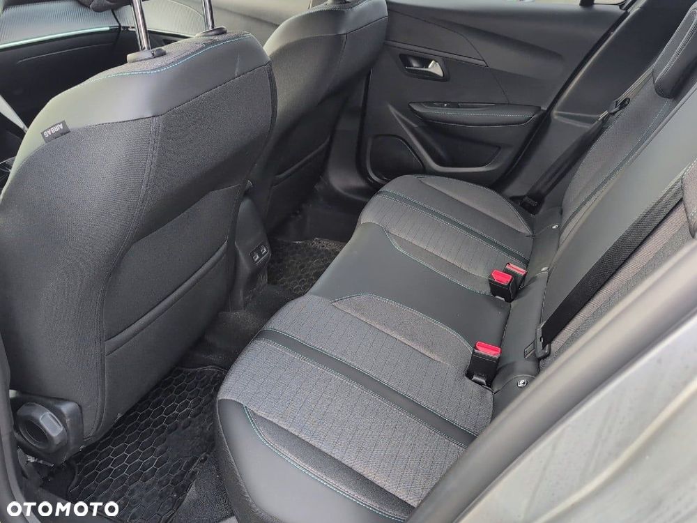 Peugeot 208 1.2 PureTech Allure Pack S&S EAT8 - 10