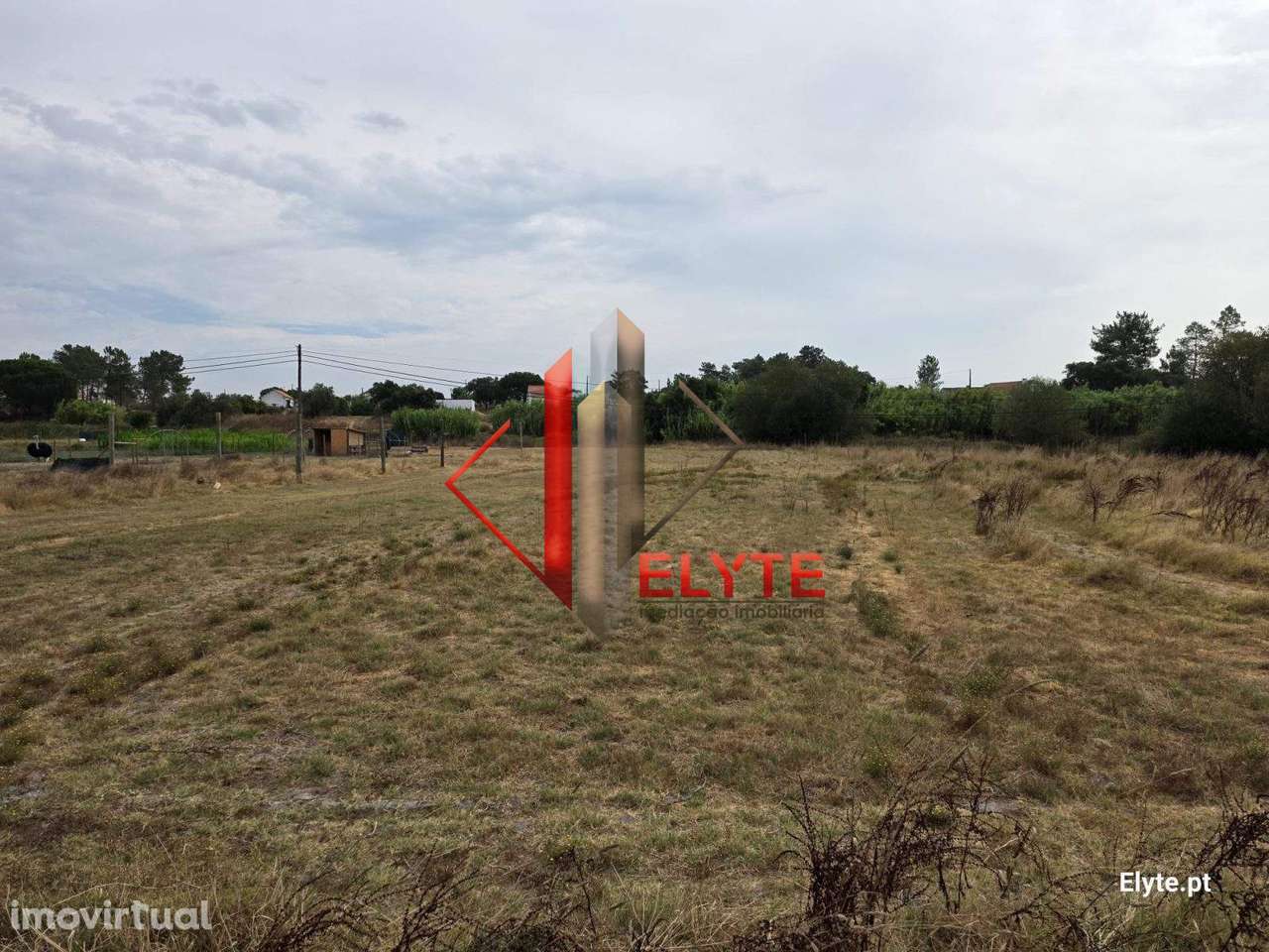 Terreno urbano em Coruche - Grande imagem: 2/7