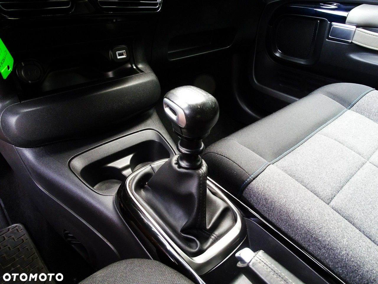 Citroën C4 Cactus - 37