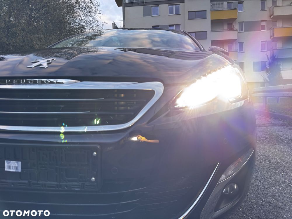 Peugeot 308 SW BlueHDi 150 Automatik Stop & Start Allure - 37