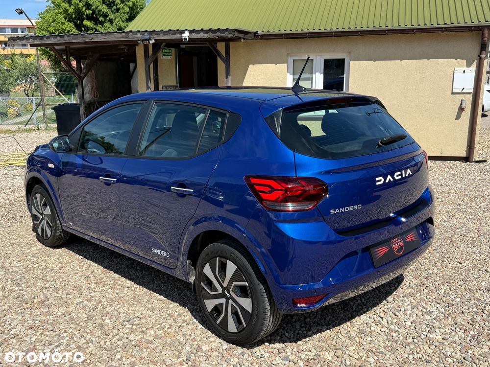 Dacia Sandero - 10