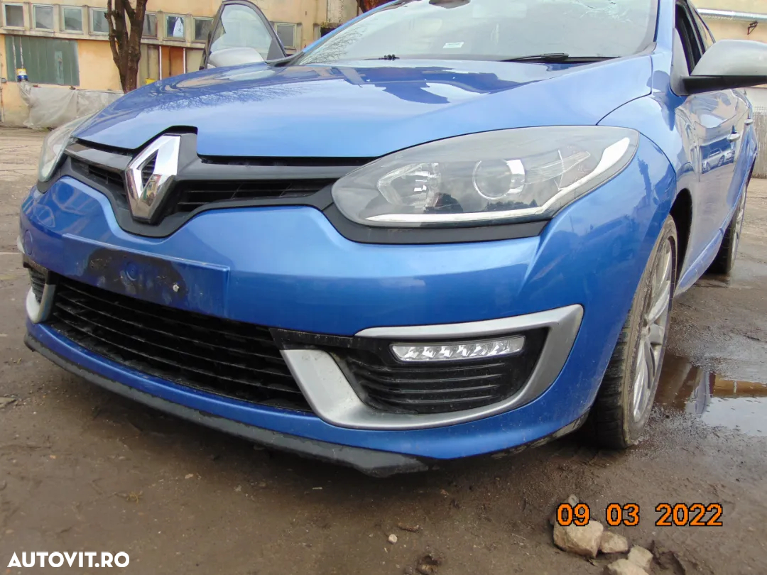 Dezmembrez Renault Megane 3 combi motor 1.6 cutie manuala GT Line facelift - 2