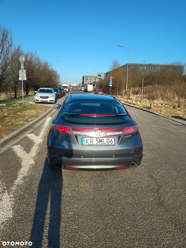Honda Civic 1.8 Sport - 6