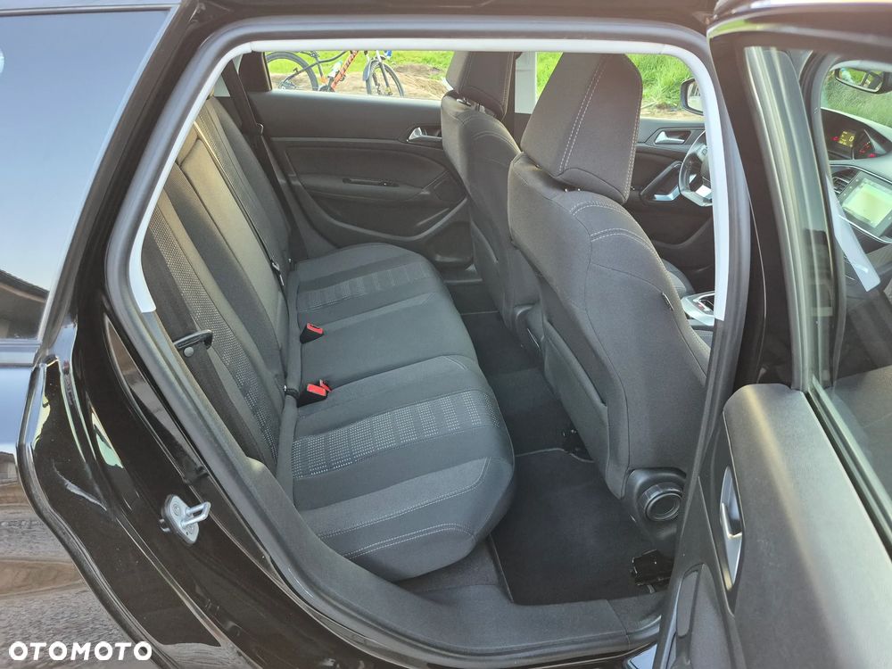 Peugeot 308 1.6 BlueHDi Business Line S&S - 6