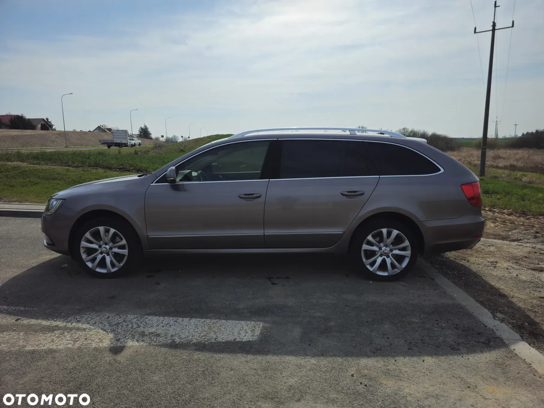 Skoda Superb 1.8 TSI Elegance DSG - 3