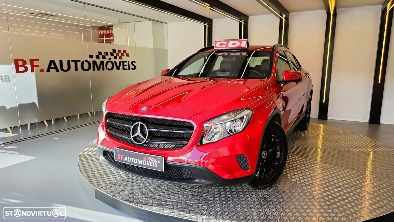 Mercedes-Benz GLA 200 CDi Urban Aut. - 1