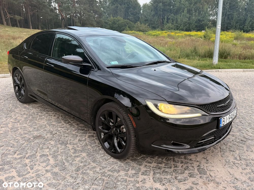 Chrysler 200 - 4