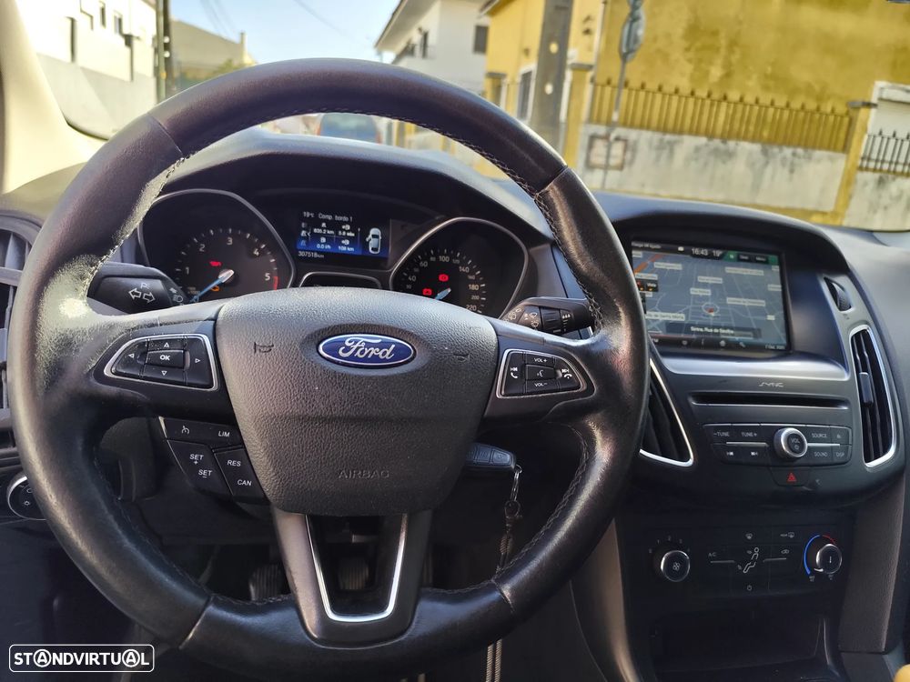 Ford Focus SW 1.5 TDCi Trend ECOnetic - 4