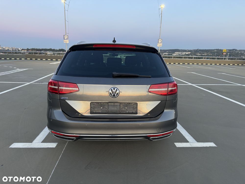 Volkswagen Passat 1.4 TSI DSG GTE - 3