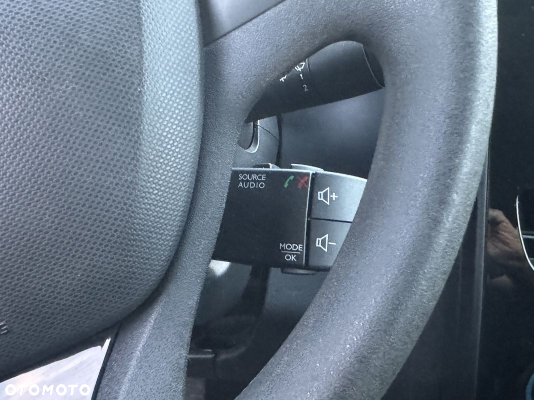Renault Clio - 20