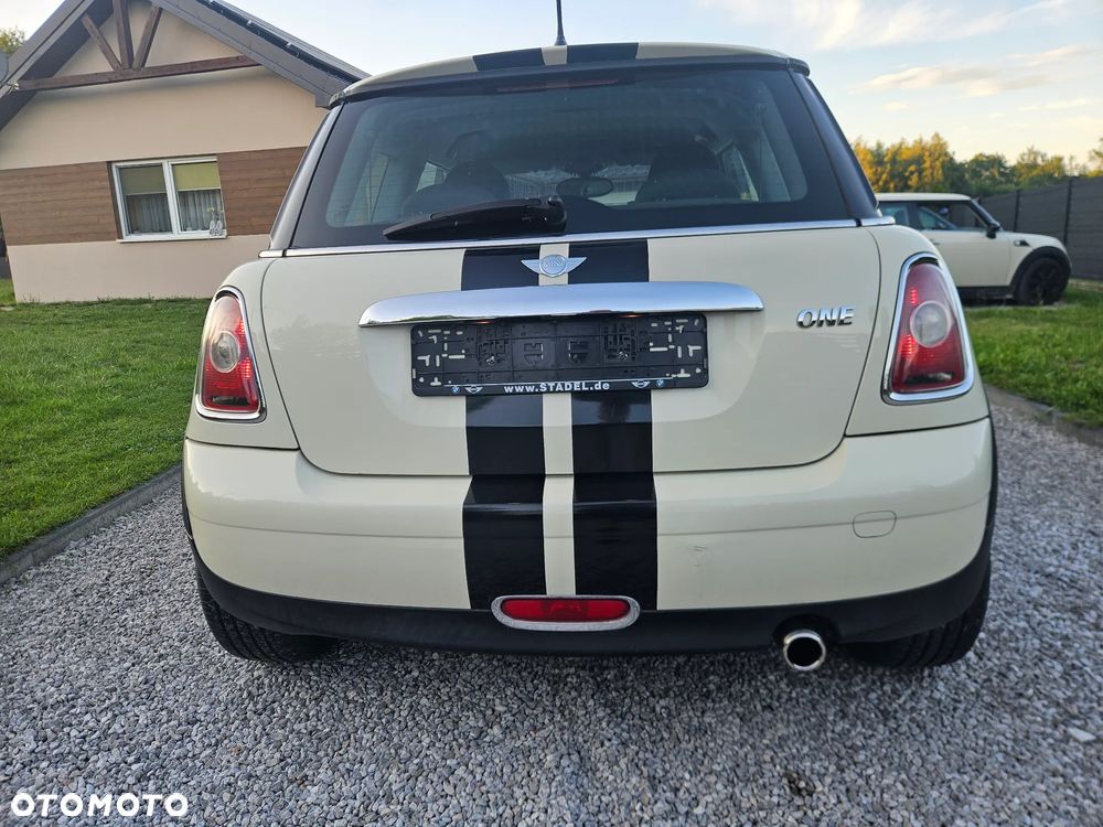 MINI ONE - 34