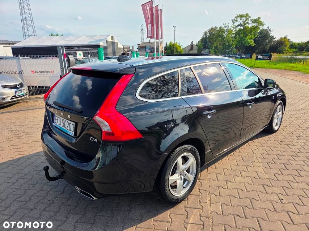 Volvo V60 D4 Ocean Race - 7