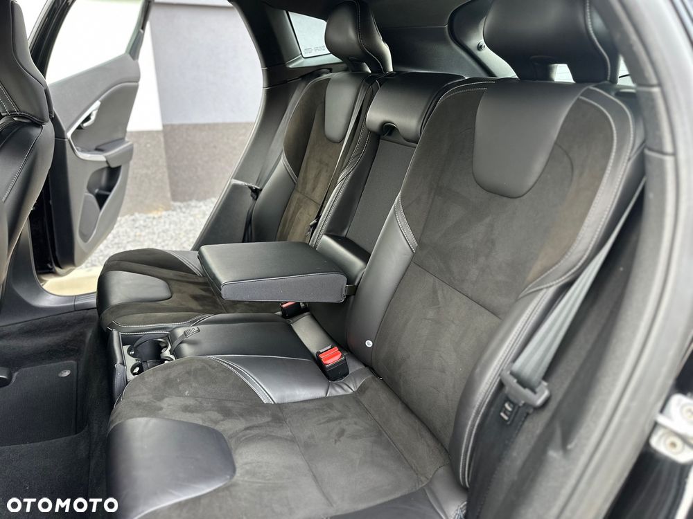 Volvo V40 D2 RDesign - 27
