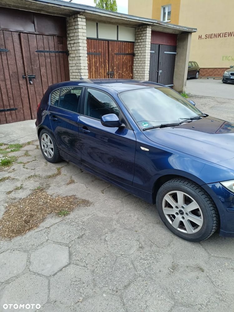BMW Seria 1 116d - 4