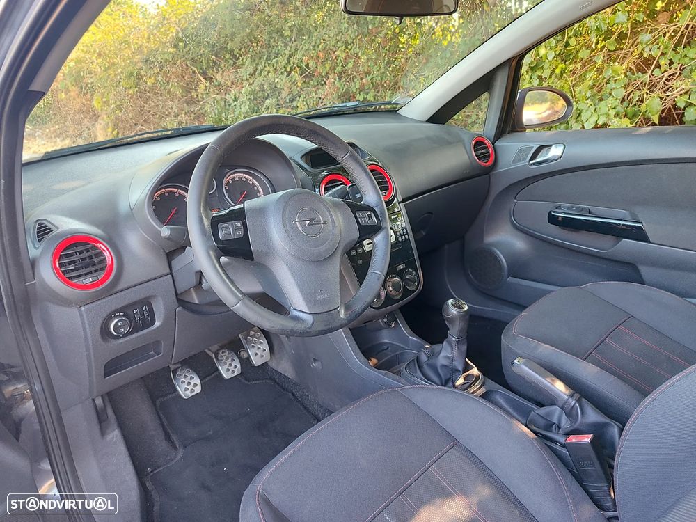 Opel Corsa 1.2 Black Edition - 6