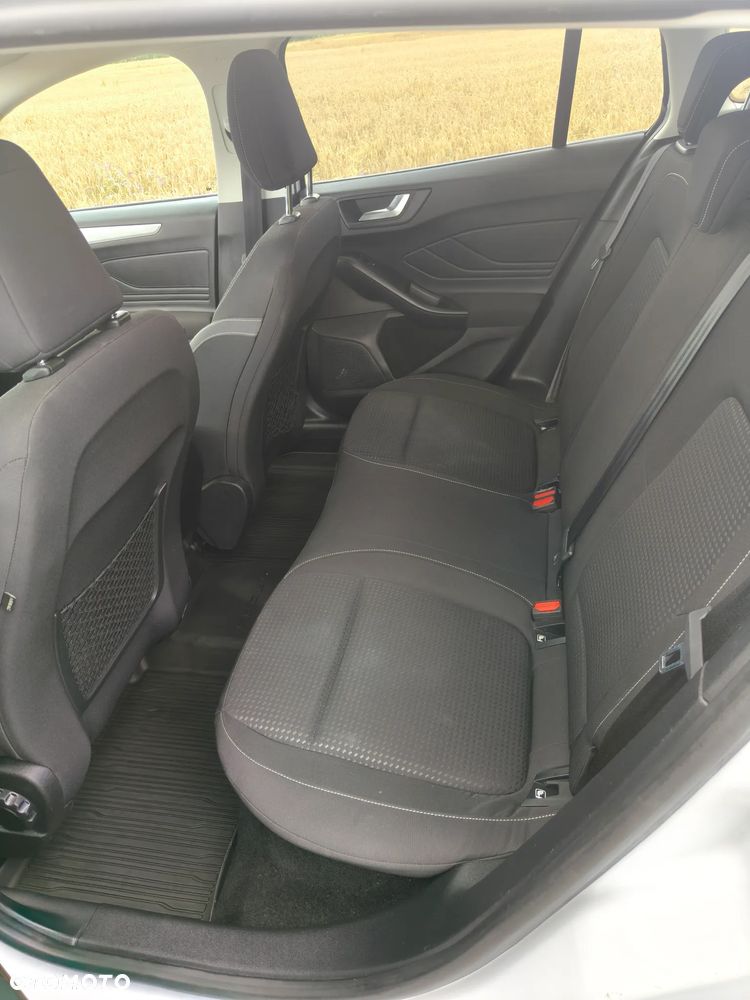Ford Focus 1.5 EcoBlue Start-Stopp-System COOL&CONNECT DESIGN - 8