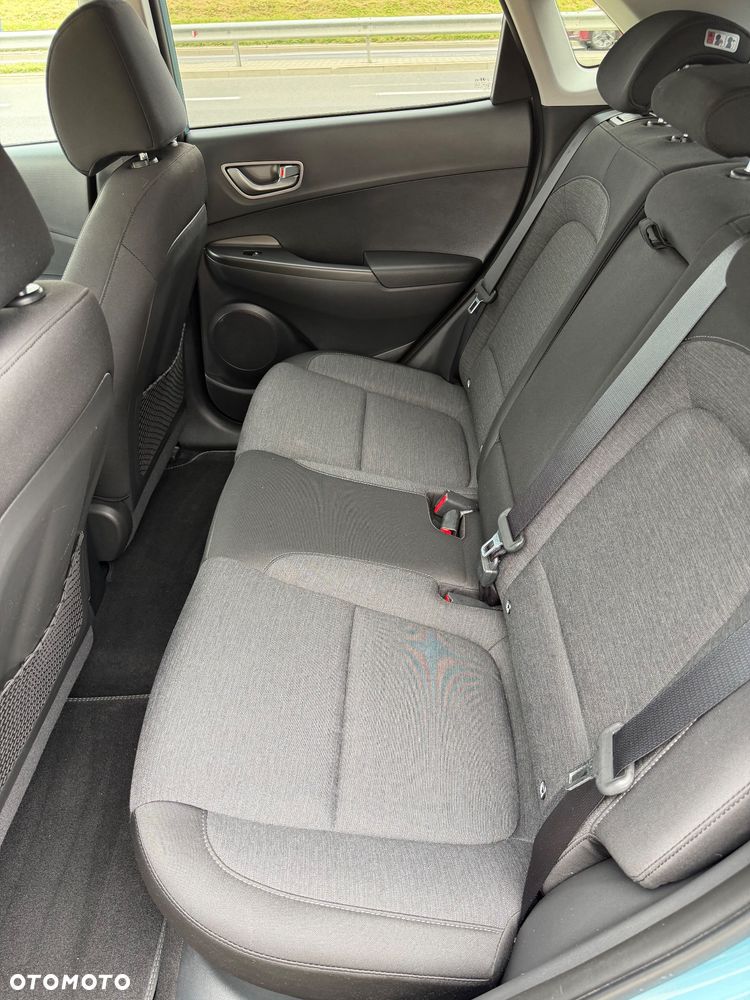 Hyundai Kona Business - 28