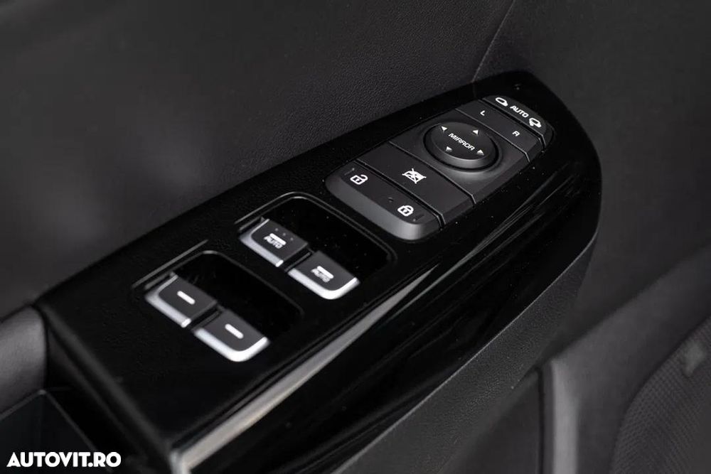 Kia Sportage 1.6 T-GDI 7DCT 4x4 GT Line - 22